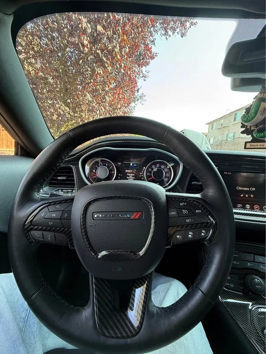 2015 Dodge Challenger 3rd Gen - Image 4 of 5