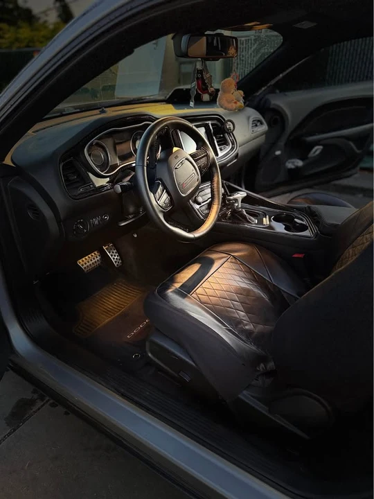 2015 Dodge Challenger 3rd Gen - Image 5 of 5