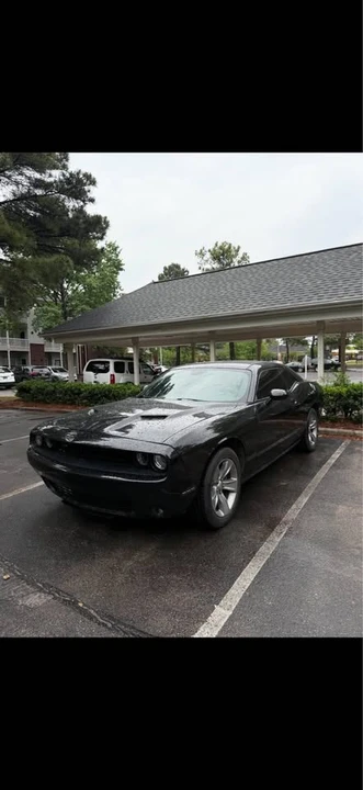 2015 Dodge Challenger 3rd Gen - Image 2 of 11