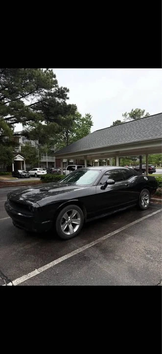 2015 Dodge Challenger 3rd Gen - Image 3 of 11