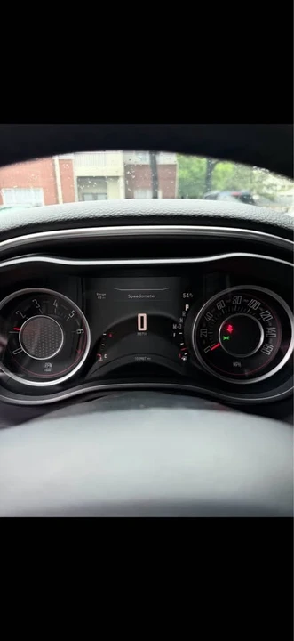2015 Dodge Challenger 3rd Gen - Image 10 of 11