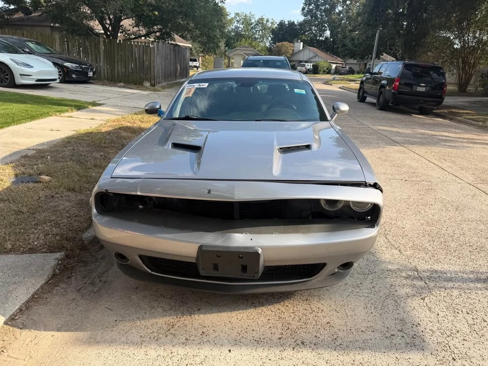 2015 Dodge Challenger 3rd Gen - Image 2 of 9