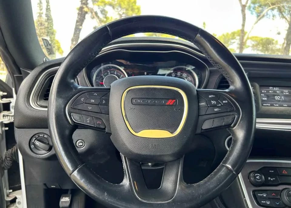 2015 Dodge Challenger 3rd Gen - Image 4 of 4