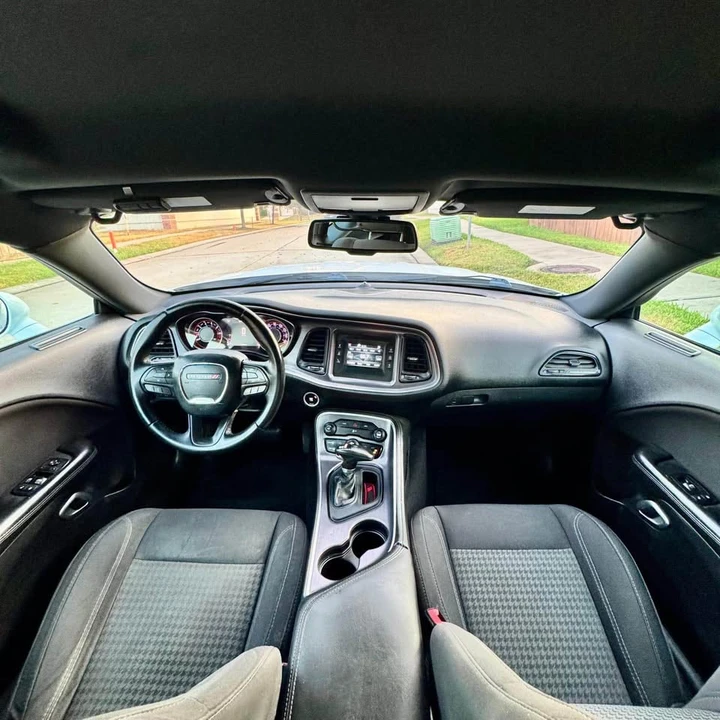 2015 Dodge Challenger 3rd Gen - Image 13 of 15