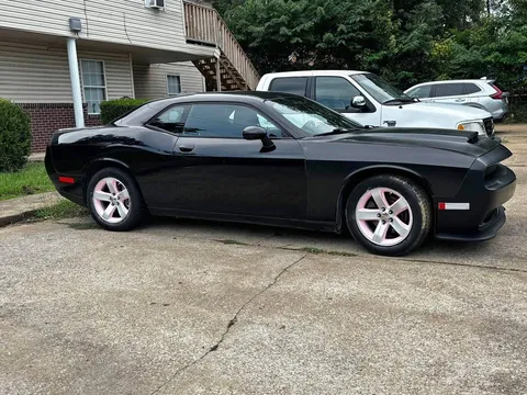 2015 Dodge Challenger SXT Coupe 2D