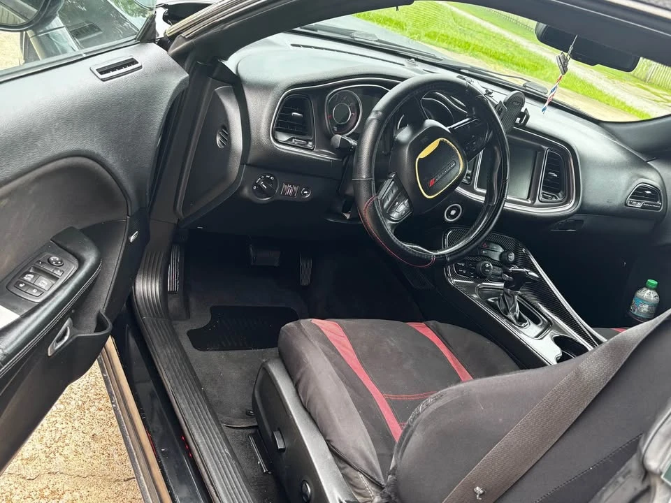 2015 Dodge Challenger 3rd Gen - Image 2 of 6