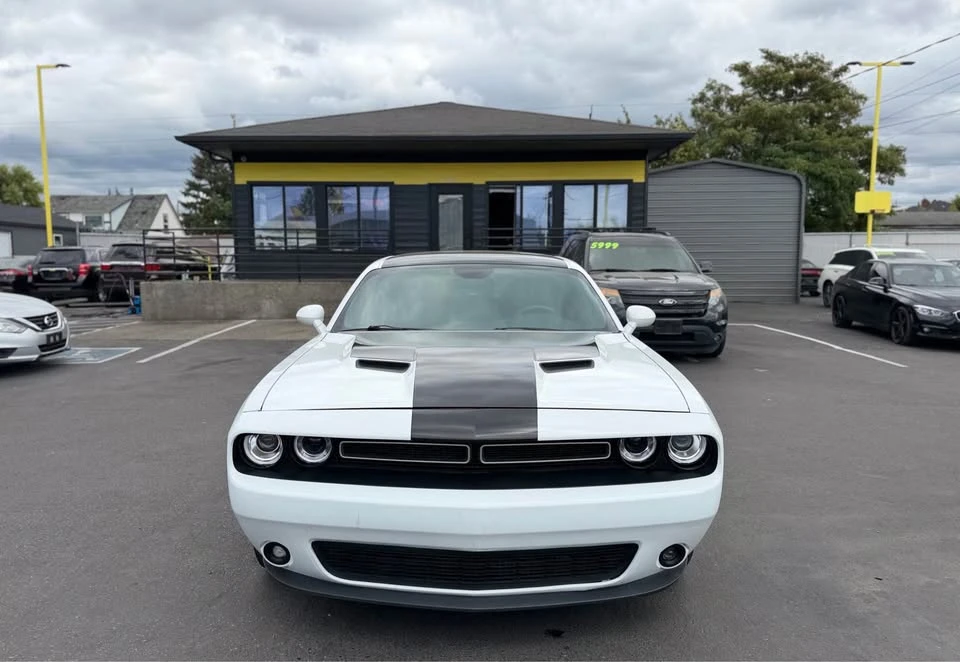 2015 Dodge Challenger 3rd Gen - Image 2 of 19