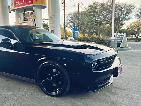 2015 Dodge Challenger SXT Coupe 2D