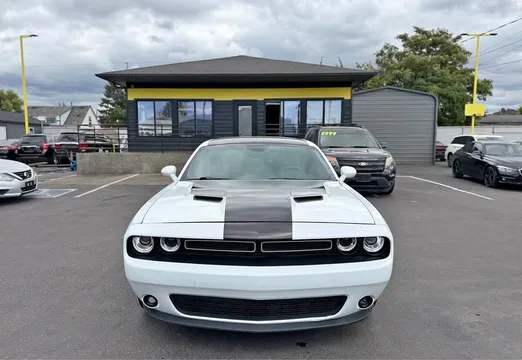 2015 Dodge Challenger SXT Coupe 2D