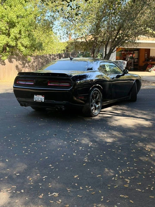 2015 Dodge Challenger 3rd Gen - Image 3 of 7