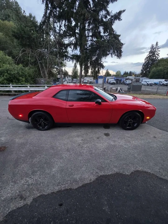 2015 Dodge Challenger 3rd Gen - Image 10 of 17