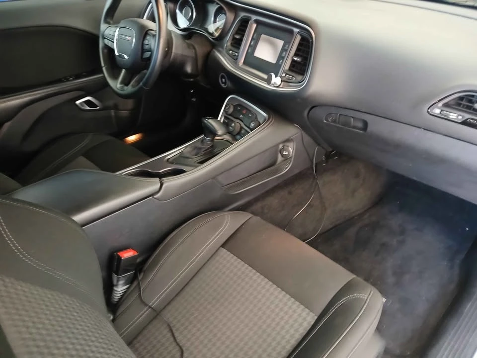2015 Dodge Challenger 3rd Gen - Image 5 of 8