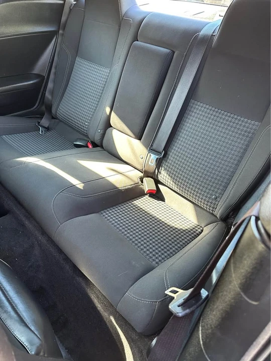2015 Dodge Challenger 3rd Gen - Image 6 of 10