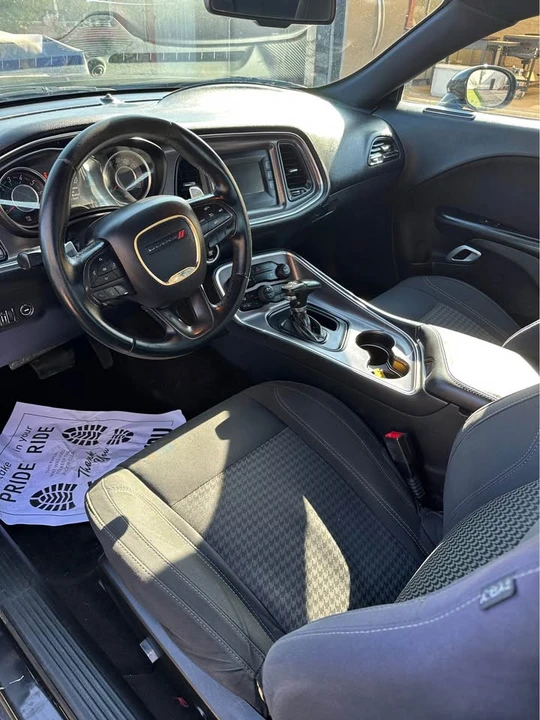 2015 Dodge Challenger 3rd Gen - Image 5 of 10