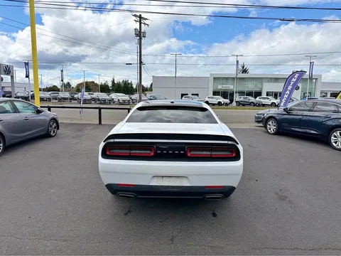 2015 Dodge Challenger SXT Coupe 2D