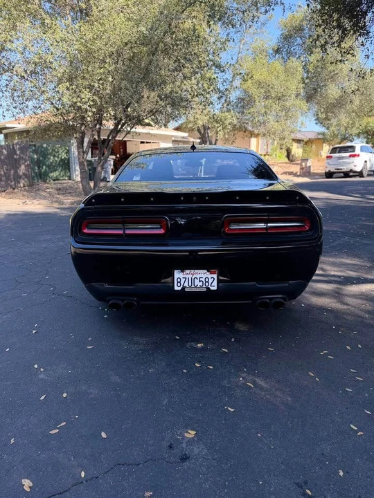 2015 Dodge Challenger 3rd Gen - Image 5 of 10