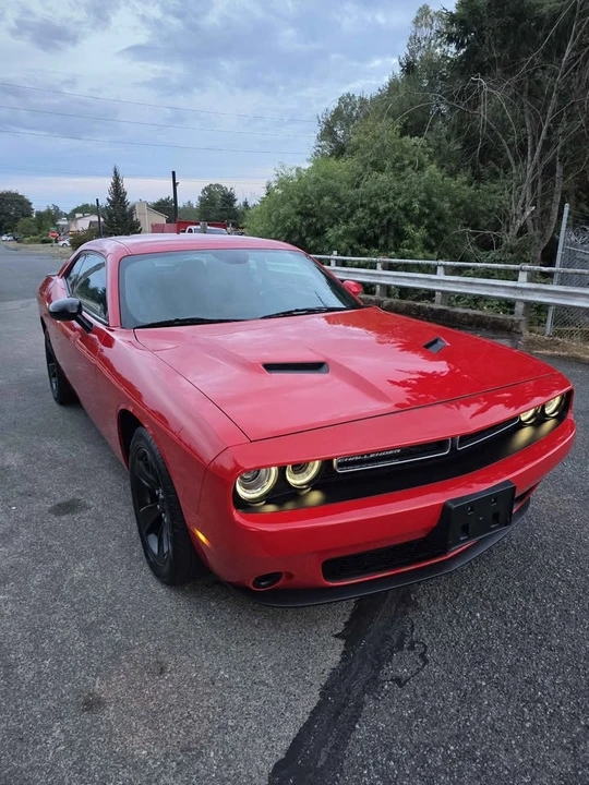 2015 Dodge Challenger 3rd Gen - Image 16 of 17