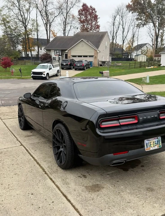 2015 Dodge Challenger 3rd Gen - Image 6 of 9