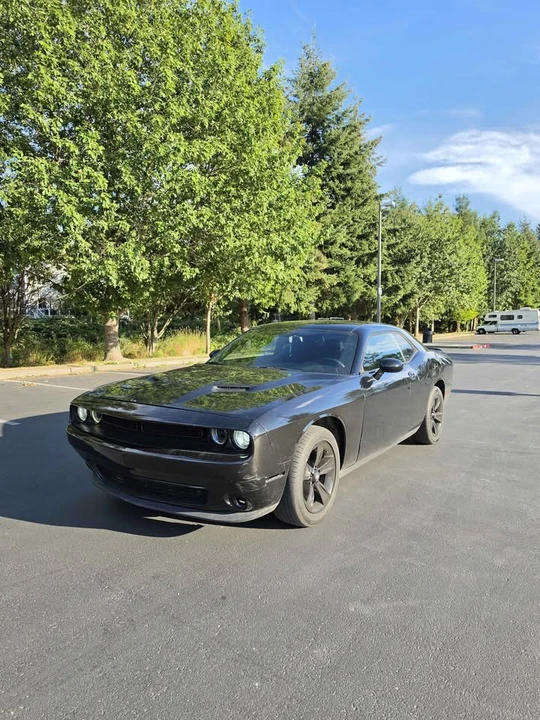 2015 Dodge Challenger 3rd Gen - Image 3 of 12