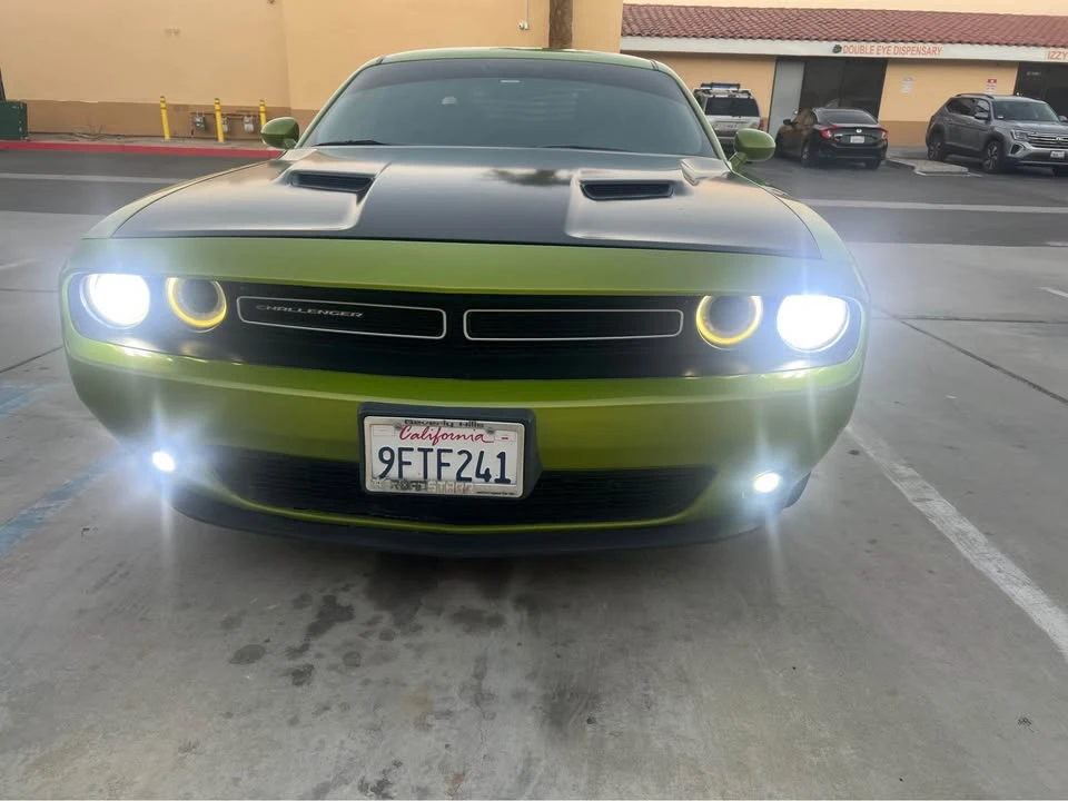 2015 Dodge Challenger 3rd Gen - Image 2 of 13