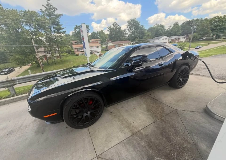 2015 Dodge Challenger 3rd Gen - Image 3 of 9