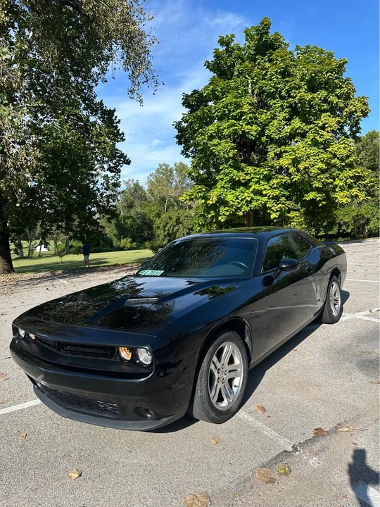 2015 Dodge Challenger 3rd Gen - Image 2 of 14