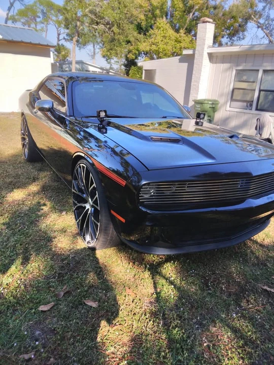 2015 Dodge Challenger 3rd Gen - Image 2 of 6