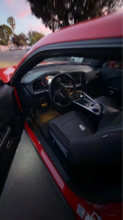 2015 Dodge Challenger 3rd Gen - Image 5 of 20