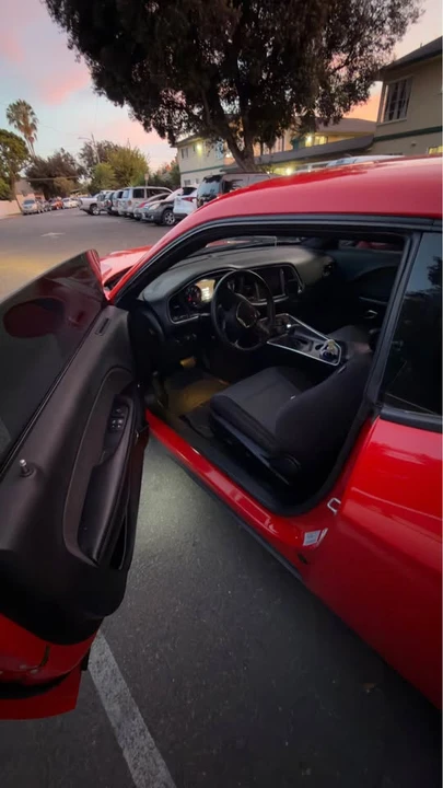 2015 Dodge Challenger 3rd Gen - Image 7 of 20