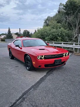 2015 Dodge Challenger SXT Coupe
