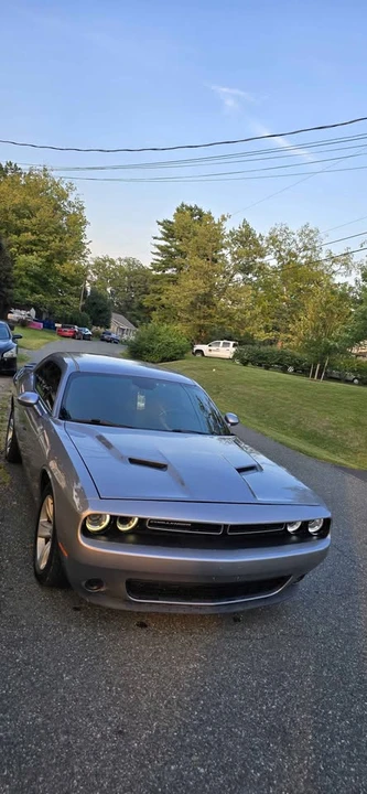 2015 Dodge Challenger 3rd Gen - Image 9 of 15
