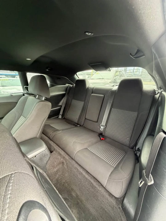 2015 Dodge Challenger 3rd Gen - Image 16 of 18