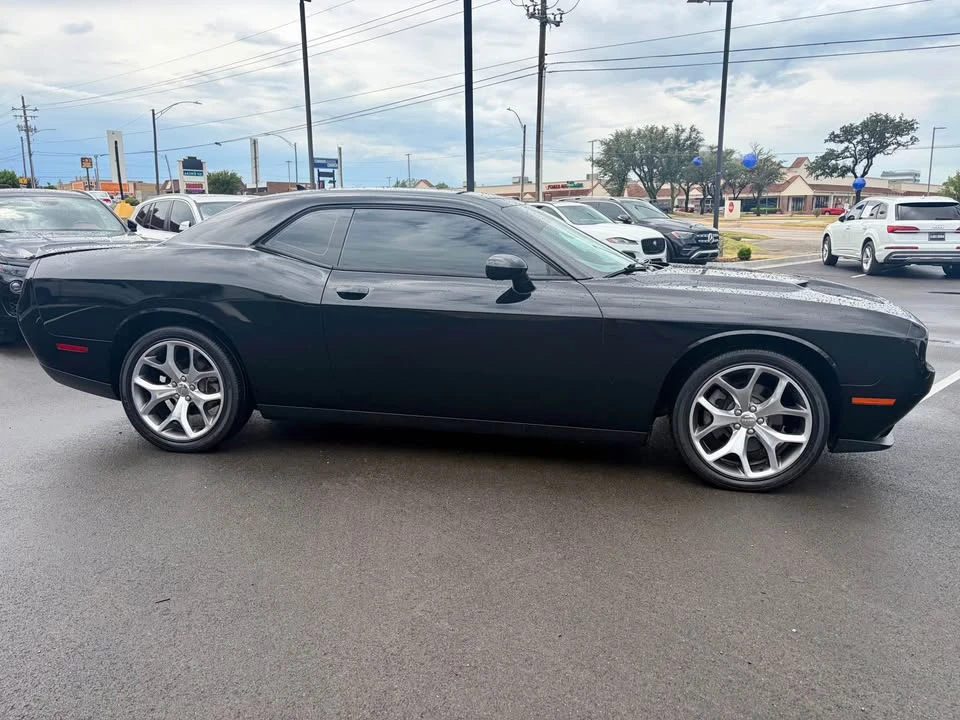 2015 Dodge Challenger 3rd Gen - Image 3 of 8