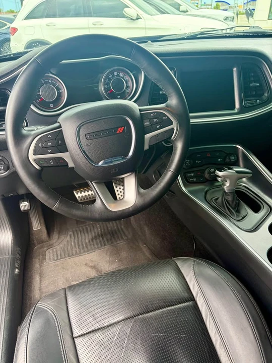2015 Dodge Challenger 3rd Gen - Image 6 of 8