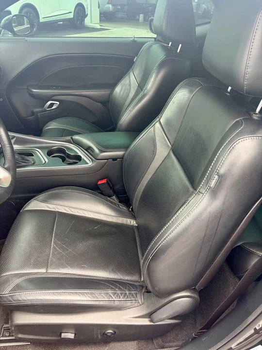2015 Dodge Challenger 3rd Gen - Image 7 of 8