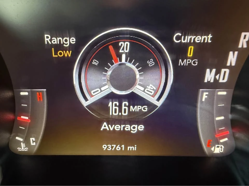 2015 Dodge Challenger 3rd Gen - Image 17 of 18