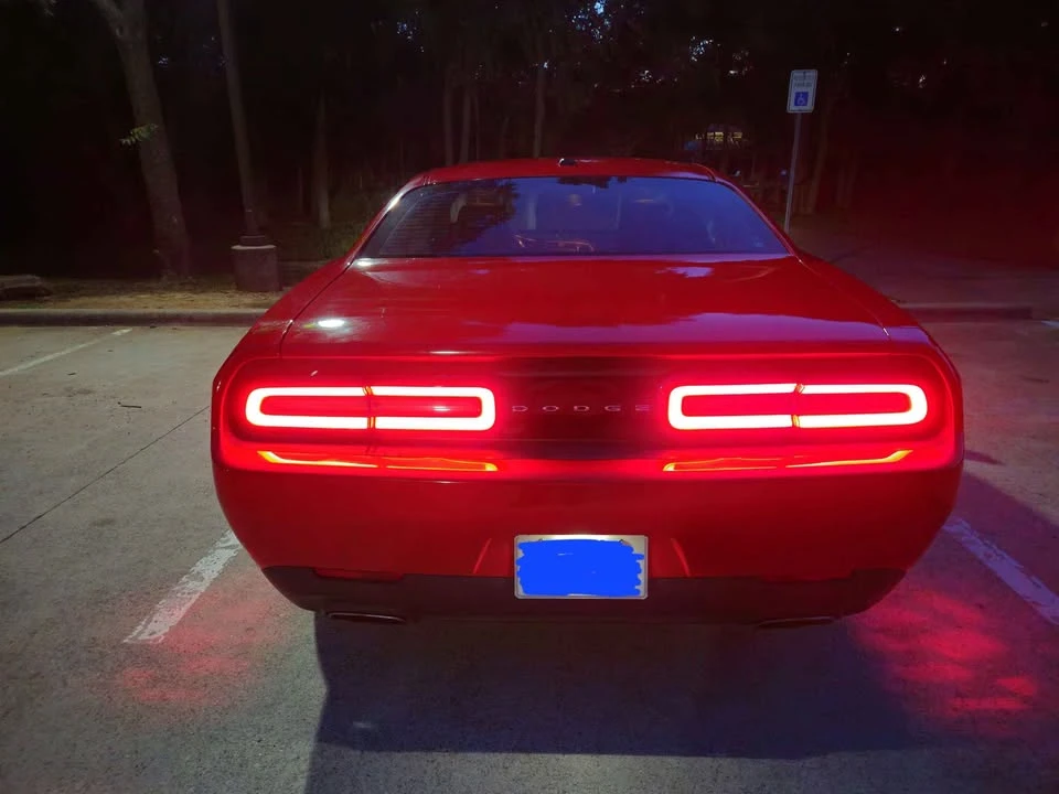 2015 Dodge Challenger 3rd Gen - Image 17 of 20