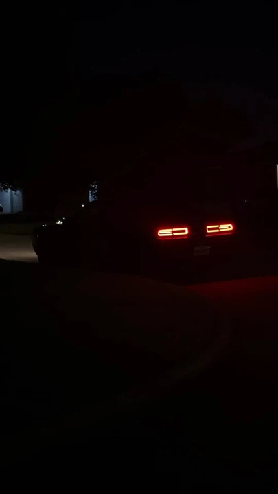 2015 Dodge Challenger 3rd Gen - Image 8 of 11