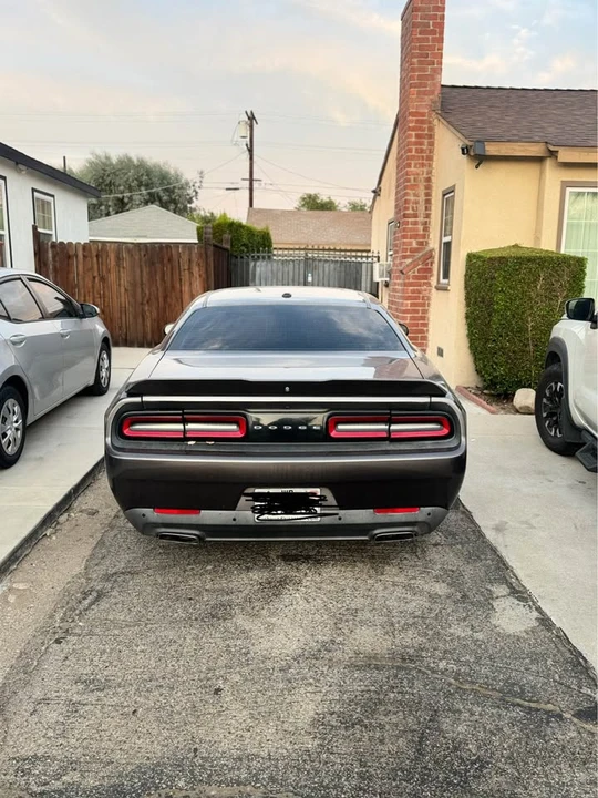 2015 Dodge Challenger 3rd Gen - Image 2 of 4