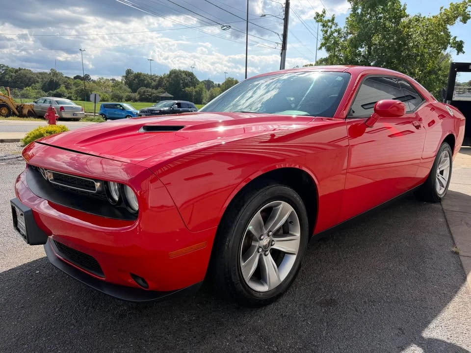 2015 Dodge Challenger 3rd Gen - Image 2 of 18