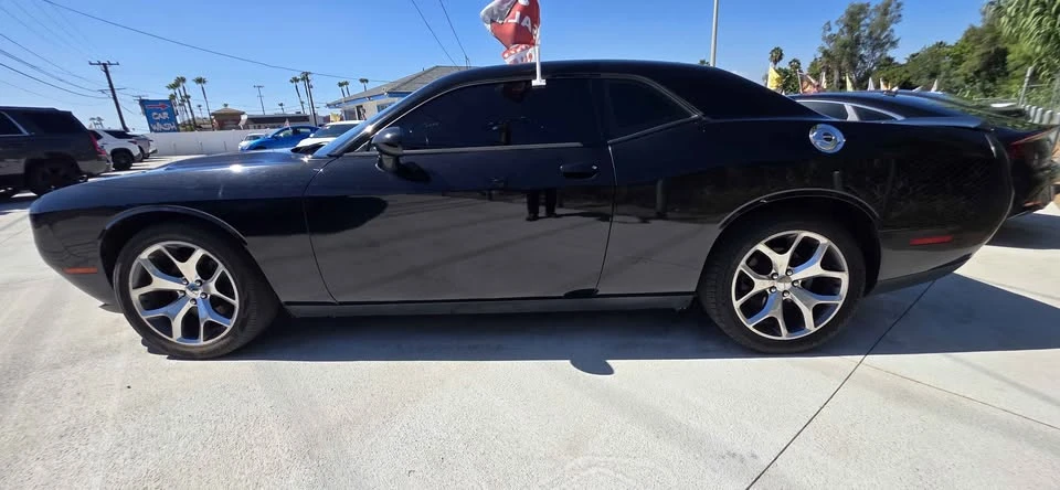 2015 Dodge Challenger 3rd Gen - Image 4 of 15