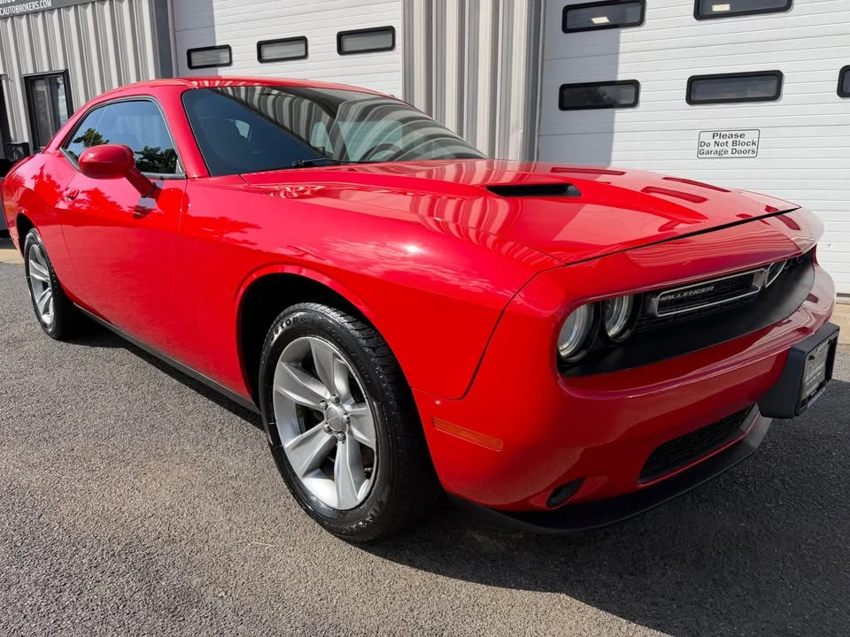 2015 Dodge Challenger 3rd Gen - Image 5 of 18
