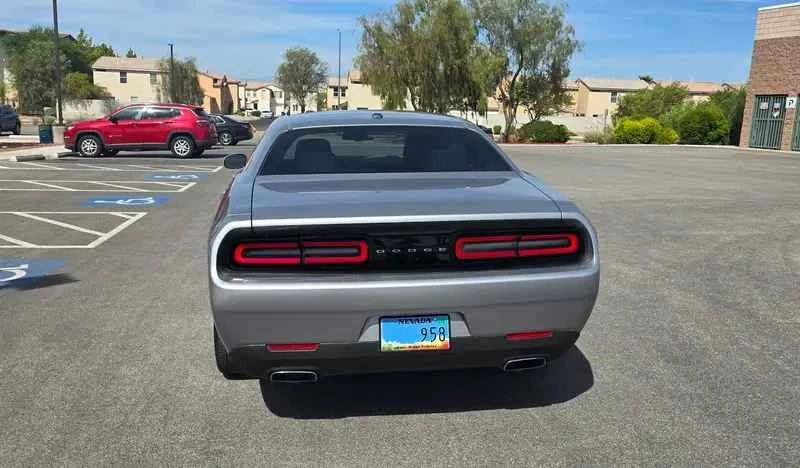 2015 Dodge Challenger 3rd Gen - Image 7 of 18
