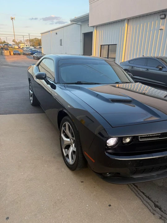 2015 Dodge Challenger 3rd Gen - Image 2 of 7
