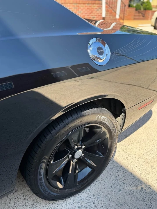 2015 Dodge Challenger 3rd Gen - Image 12 of 13