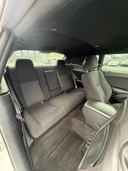 2015 Dodge Challenger 3rd Gen - Image 11 of 18