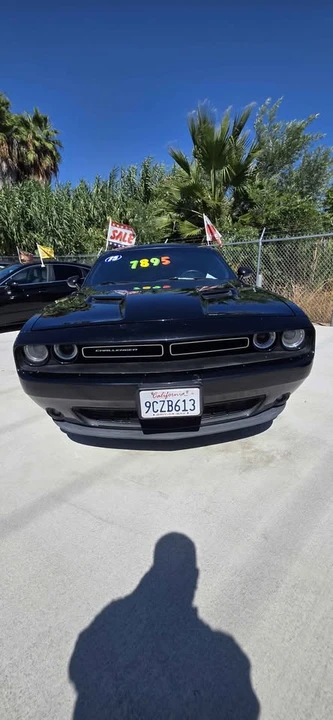 2015 Dodge Challenger 3rd Gen - Image 2 of 15