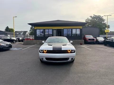 2015 Dodge Challenger SXT Coupe 2D