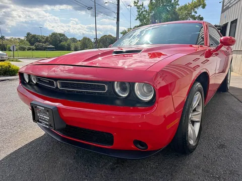 2015 Dodge Challenger SXT Coupe 2D
