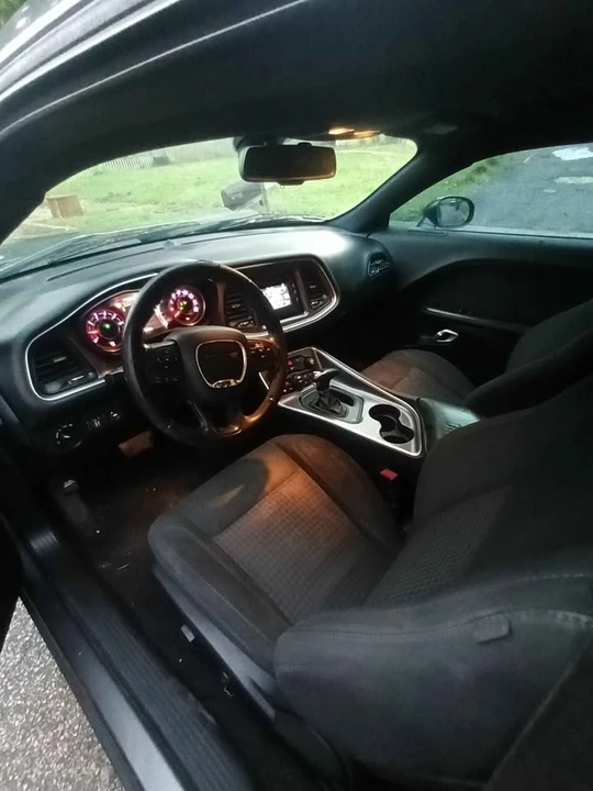 2015 Dodge Challenger 3rd Gen - Image 8 of 9
